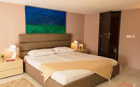 Scenic Seafront Duplex Apartment In Sliema