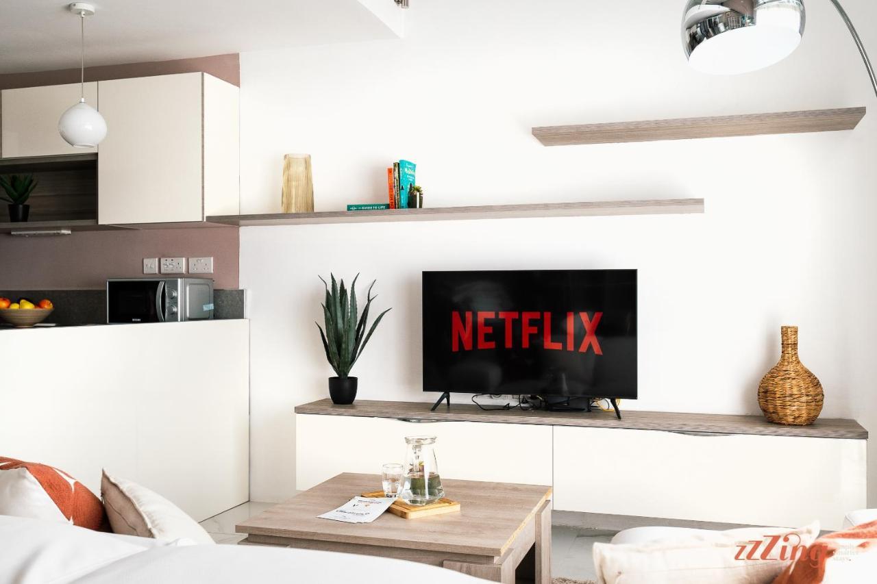 Scenic Seafront Duplex Apartment In Sliema Zewnętrze zdjęcie